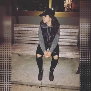 Meet your Posher, Tania